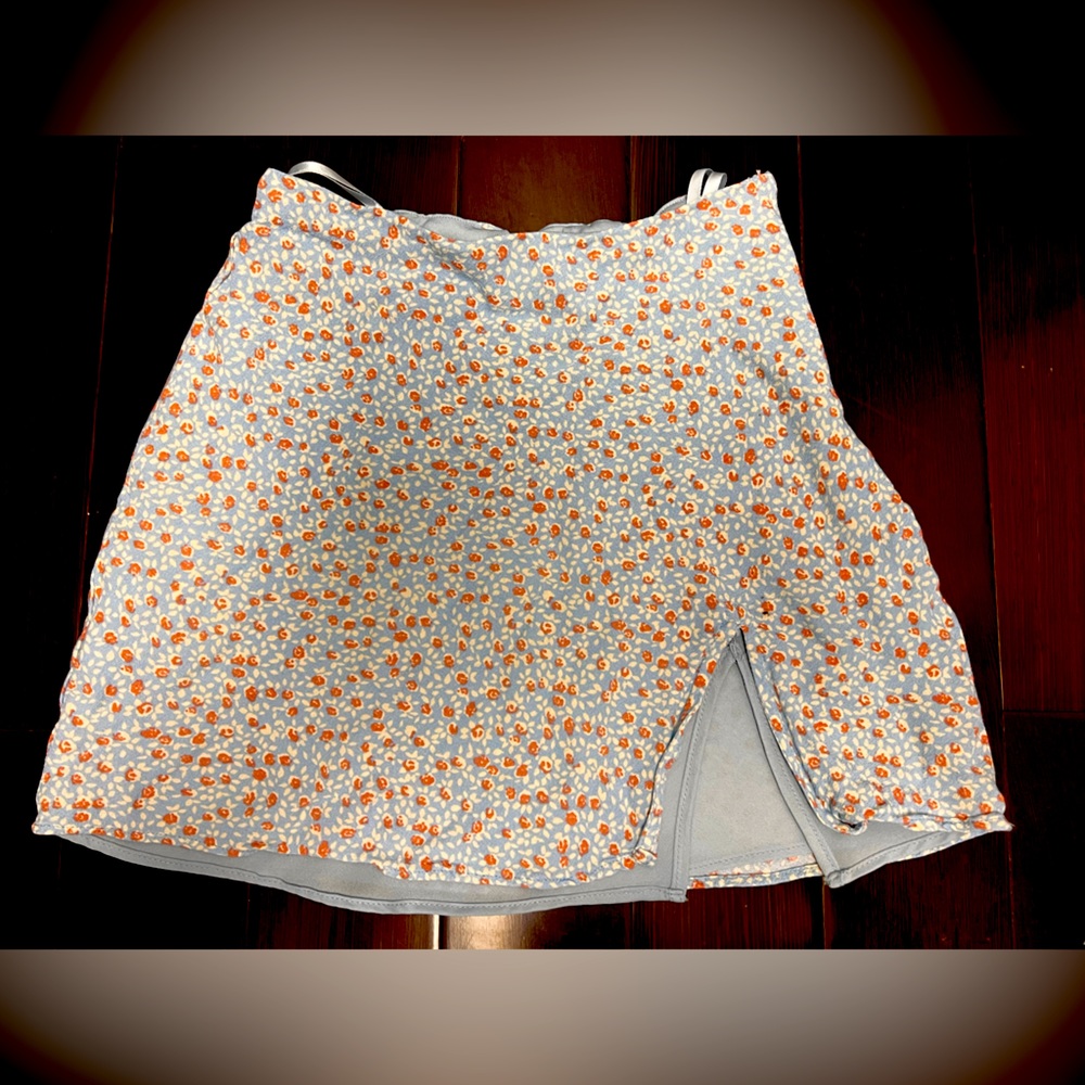 Cute mini skirt worn twice from Cotton candy LA in XS